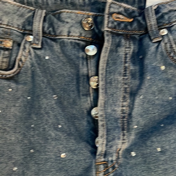 Cute sparkly jewel jeans - Picture 3 of 4